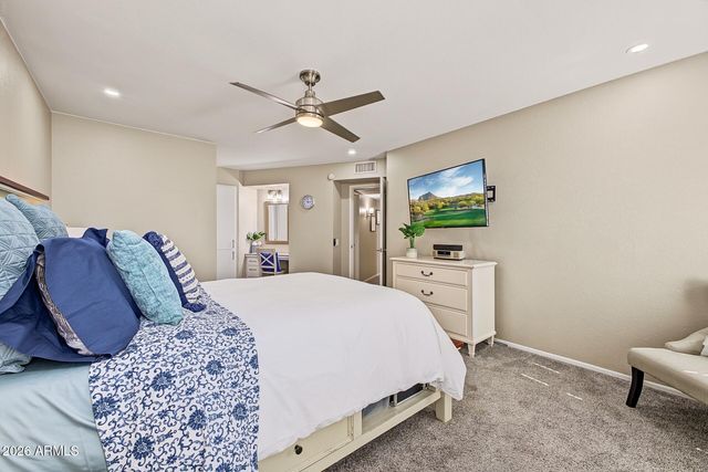 17473 N DEL WEBB Boulevard, Sun City, AZ 85373