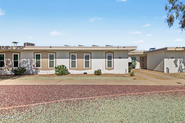 17473 N DEL WEBB Boulevard, Sun City, AZ 85373