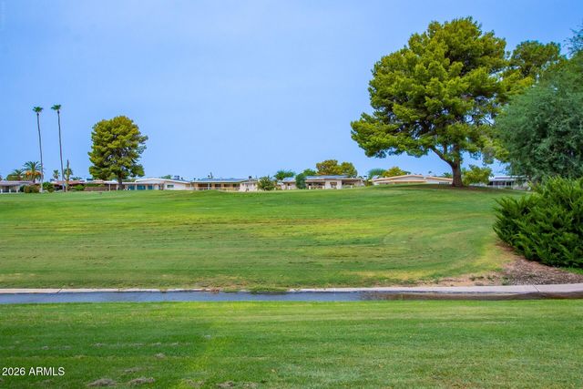 17473 N DEL WEBB Boulevard, Sun City, AZ 85373