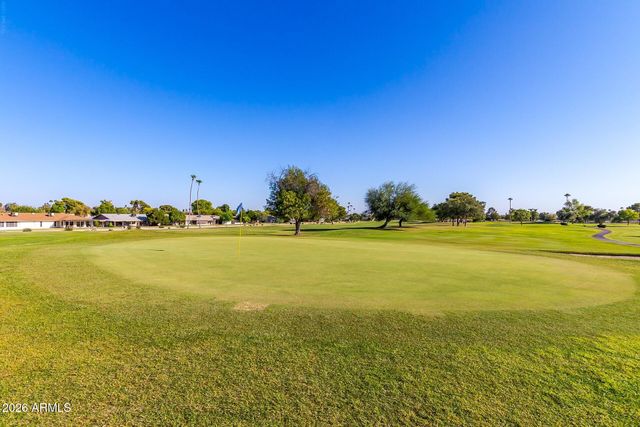 17473 N DEL WEBB Boulevard, Sun City, AZ 85373
