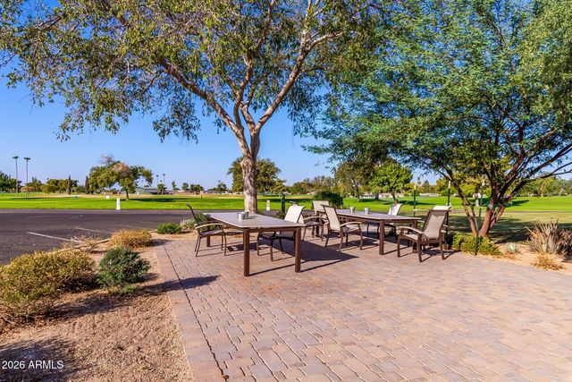 17473 N DEL WEBB Boulevard, Sun City, AZ 85373