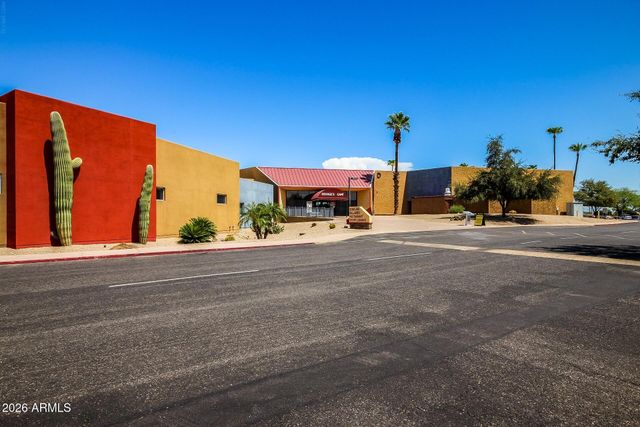 17473 N DEL WEBB Boulevard, Sun City, AZ 85373