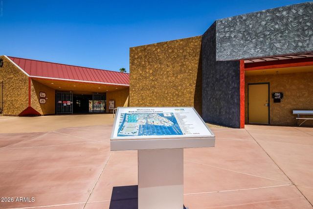 17473 N DEL WEBB Boulevard, Sun City, AZ 85373