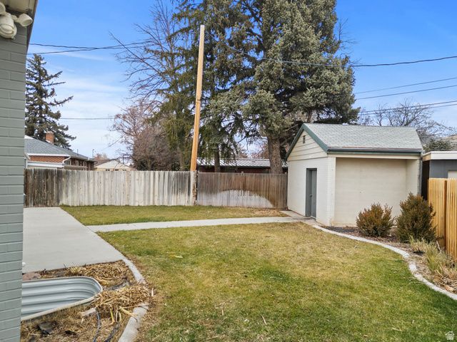 820 HILLCREST AVE, Logan, UT 84321