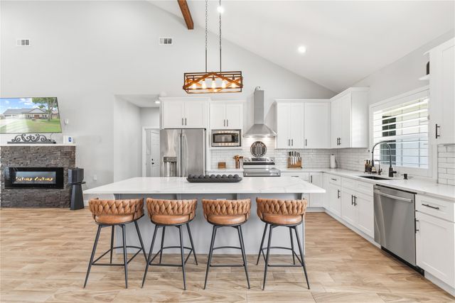7825 Cupp Court, Fort Worth, TX 76126