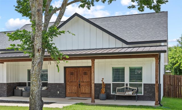 7825 Cupp Court, Fort Worth, TX 76126