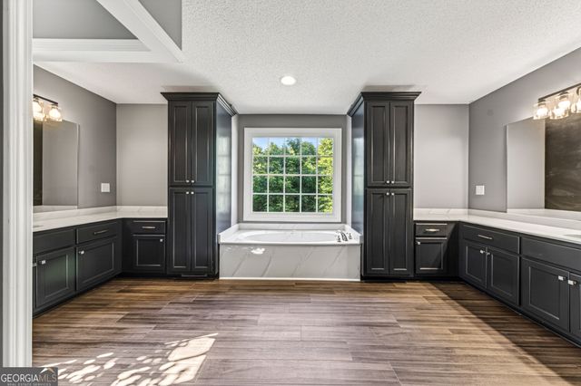 1070 Cannon Bridge Road, Demorest, GA 30535