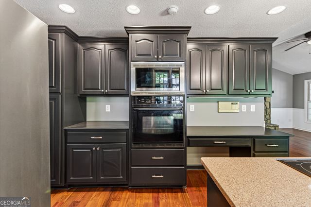 1070 Cannon Bridge Road, Demorest, GA 30535