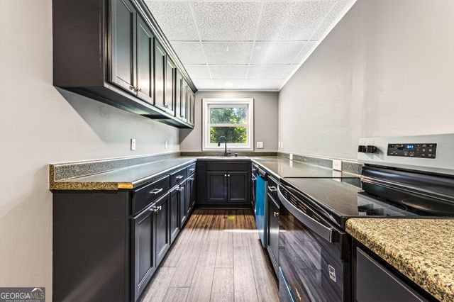 1070 Cannon Bridge Road, Demorest, GA 30535