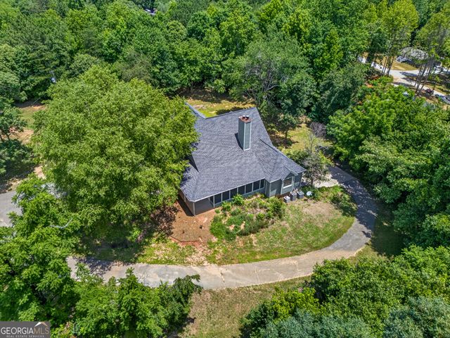 1070 Cannon Bridge Road, Demorest, GA 30535