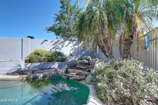 6914 E BEVERLY Lane, Scottsdale, AZ 85254