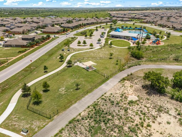 204 Backstays LOOP, Kyle, TX 78640
