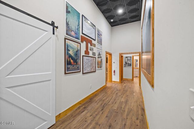 5042 Settlers View Lane, Sevierville, TN 37862