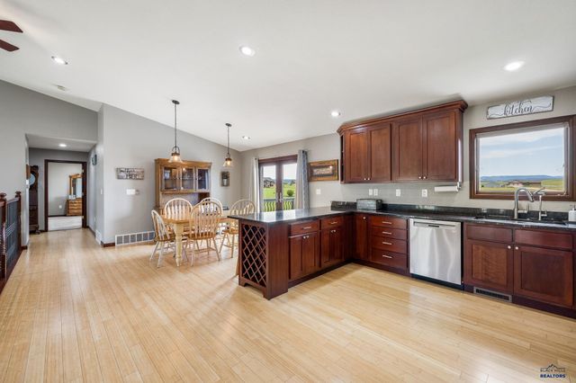 16729 WILLOW WOOD RD, Piedmont, SD 57769