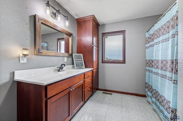 16729 WILLOW WOOD RD, Piedmont, SD 57769