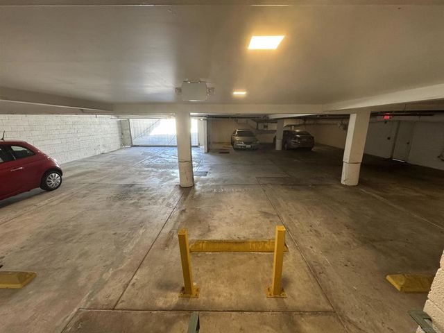 4933 Voltaire St 2, San Diego, CA 92107