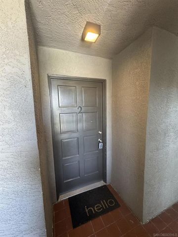 4933 Voltaire St 2, San Diego, CA 92107