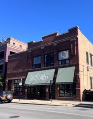 1114 W Belmont Avenue 2, Chicago, IL 60657
