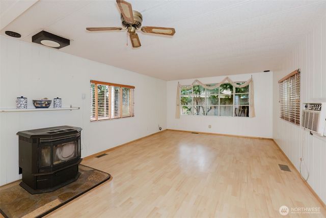 120 NE Larson Lake Lane, Belfair, WA 98528