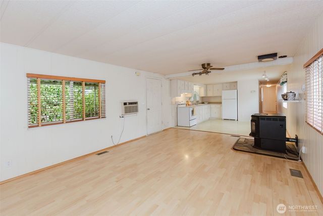 120 NE Larson Lake Lane, Belfair, WA 98528