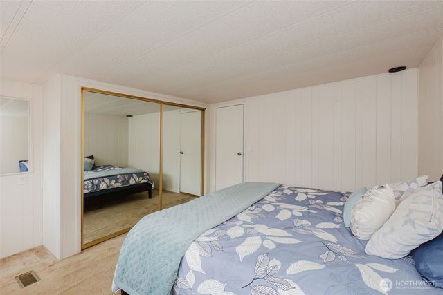 120 NE Larson Lake Lane, Belfair, WA 98528