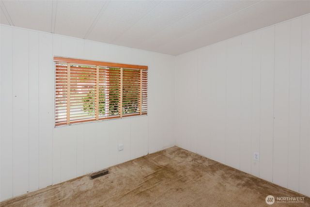 120 NE Larson Lake Lane, Belfair, WA 98528