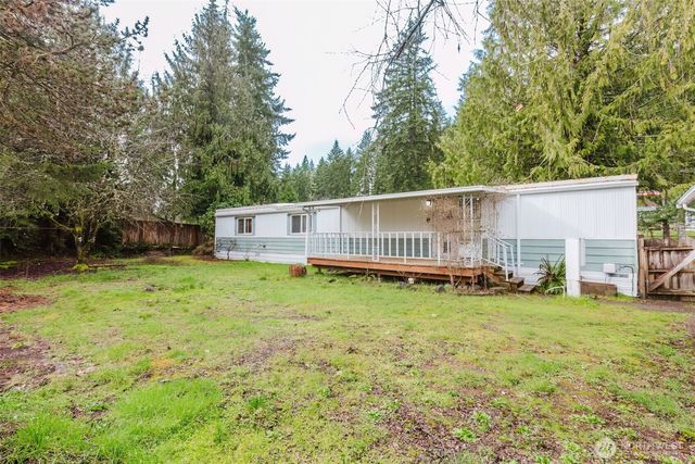 120 NE Larson Lake Lane, Belfair, WA 98528