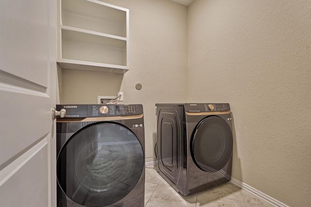 129 S Bearkat Court, Montgomery, TX 77316