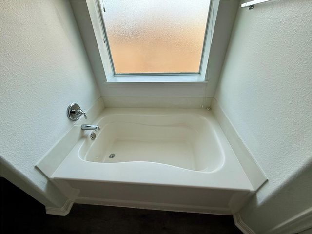 3615 Hawk View ST, Round Rock, TX 78665