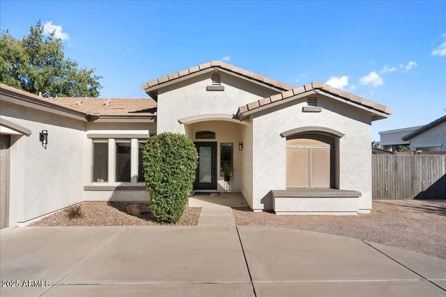 21120 E SADDLE Way, Queen Creek, AZ 85142