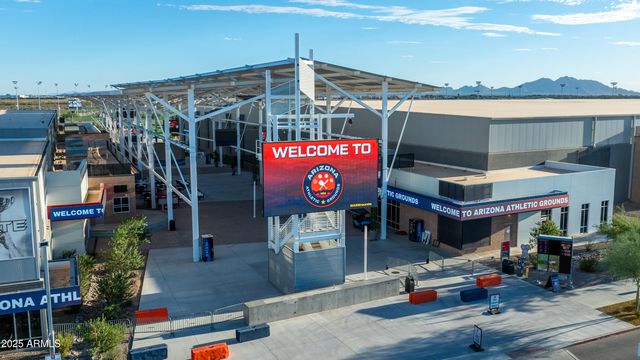 21120 E SADDLE Way, Queen Creek, AZ 85142