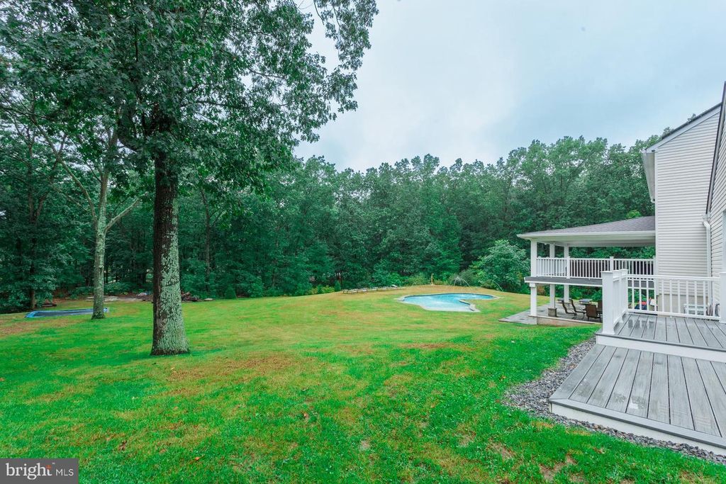 733 PINEHURST RD, New Egypt, NJ 08533