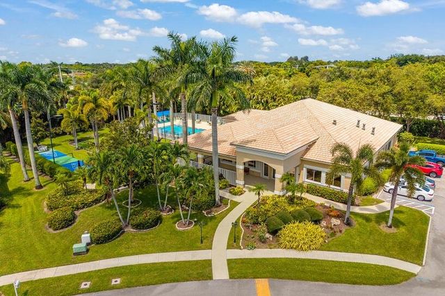 5111 MARLA Drive, Boynton Beach, FL 33436