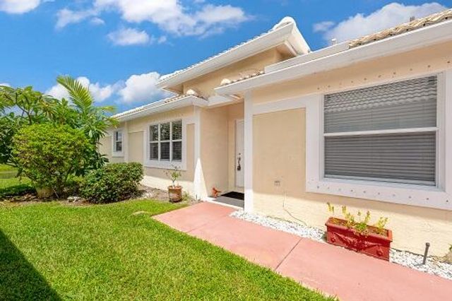 5111 MARLA Drive, Boynton Beach, FL 33436