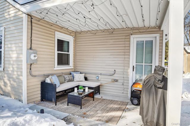 40 Orchard Road, Putnam Valley, NY 10579