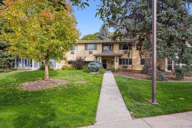 675 S Clinton Street 4B, Denver, CO 80247