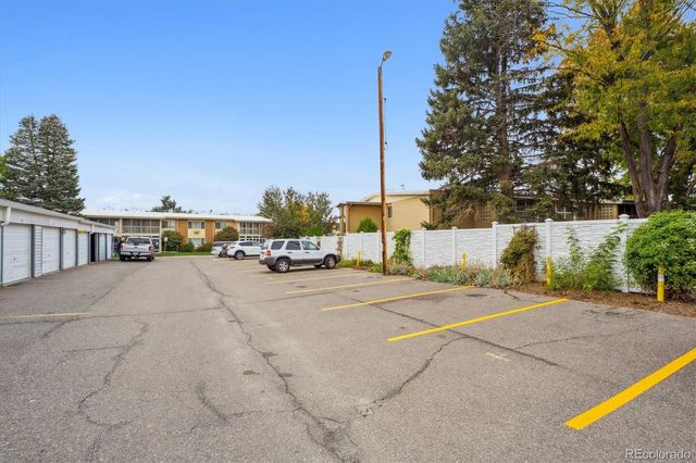 675 S Clinton Street 4B, Denver, CO 80247