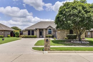102 Monarch Court, Waxahachie, TX 75165