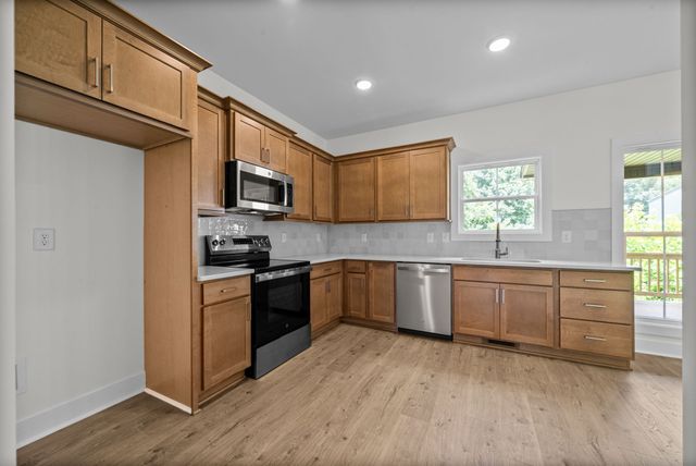 3012 Timberdale Dr, Clarksville, TN 37042