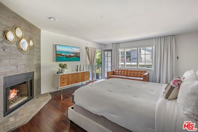 8032 Willow Glen Road, Los Angeles, CA 90046