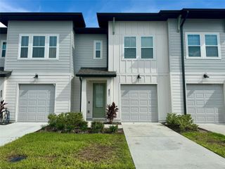 827 LONGBOAT DRIVE, Davenport, FL 33896