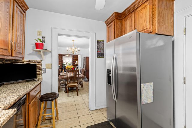 76 Dunnemann Avenue, Charleston, SC 29403