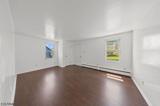 104 Bucknell Ave, Woodbridge Twp., NJ 07095