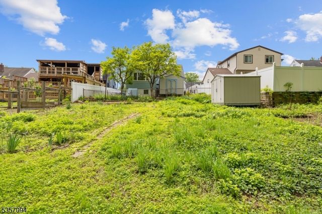 104 Bucknell Ave, Woodbridge Twp., NJ 07095