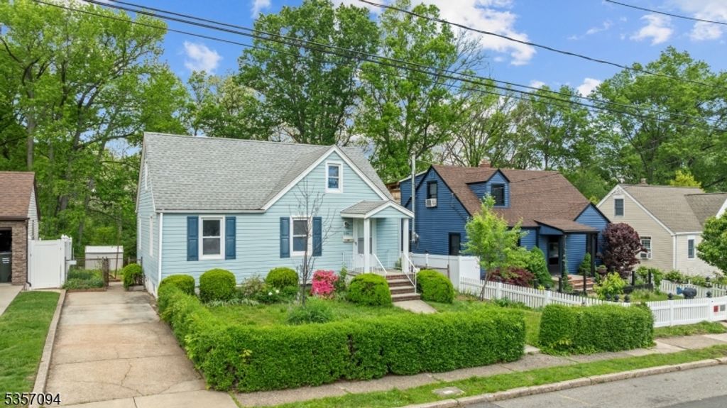 104 Bucknell Ave, Woodbridge Twp., NJ 07095