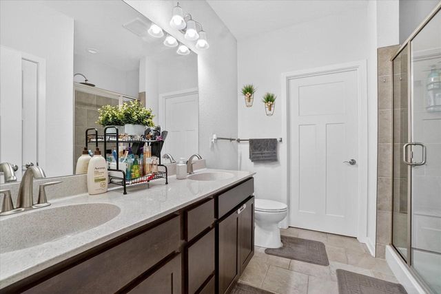 7906 W Park Circle WAY S, Franklin, WI 53132