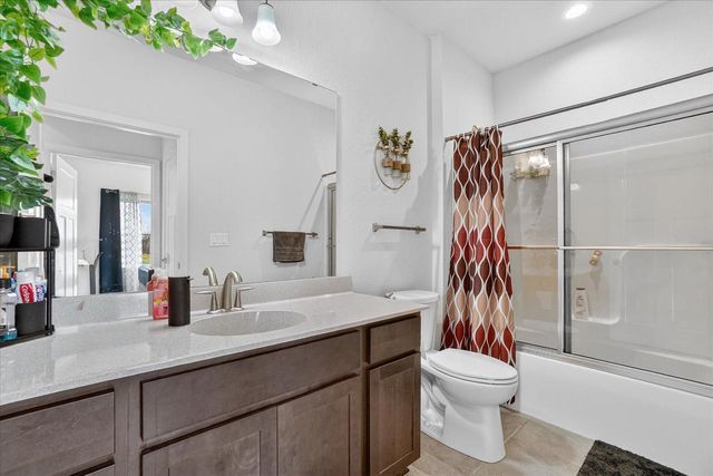 7906 W Park Circle WAY S, Franklin, WI 53132