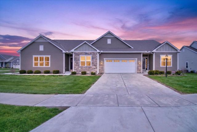 7906 W Park Circle WAY S, Franklin, WI 53132