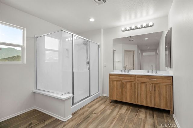 17920 Pokeroot, San Bernardino, CA 92407