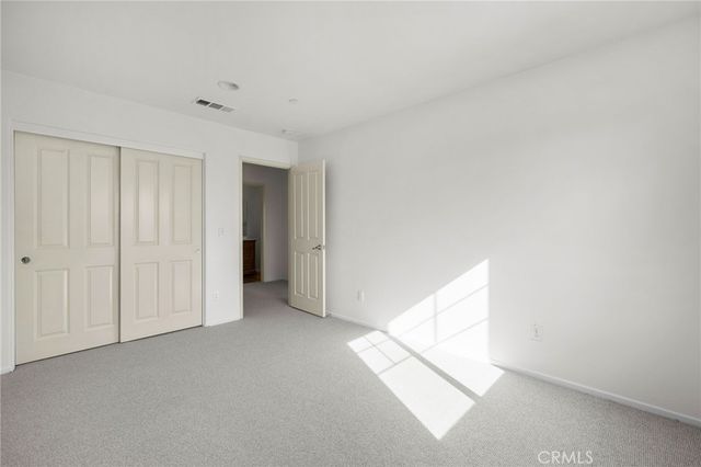 17920 Pokeroot, San Bernardino, CA 92407